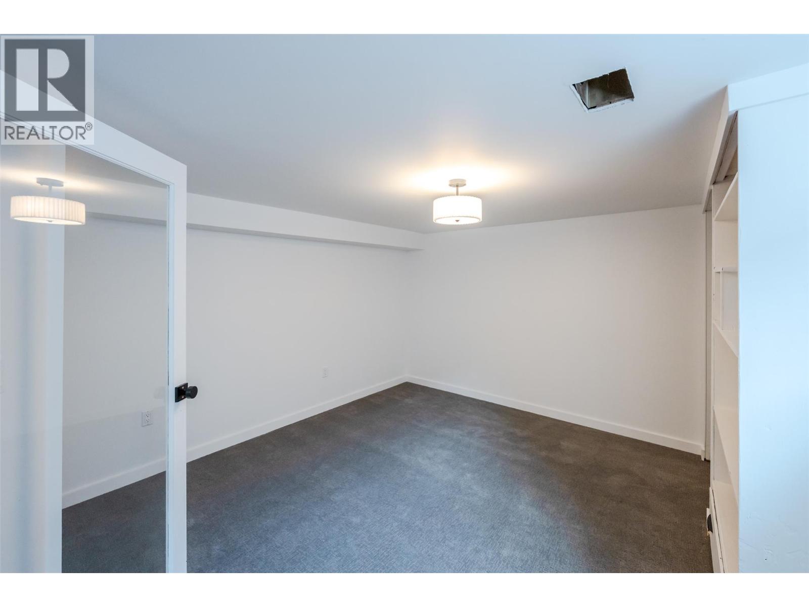 1106 Johnson Road, Penticton, British Columbia  V2A 1W7 - Photo 39 - 10385369
