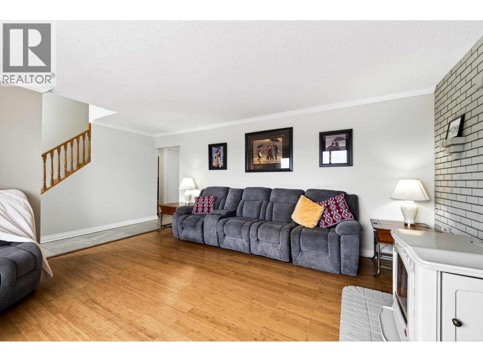 2185 Sifton Lane, Kamloops, British Columbia  V1S 1A4 - Photo 6 - 10385304