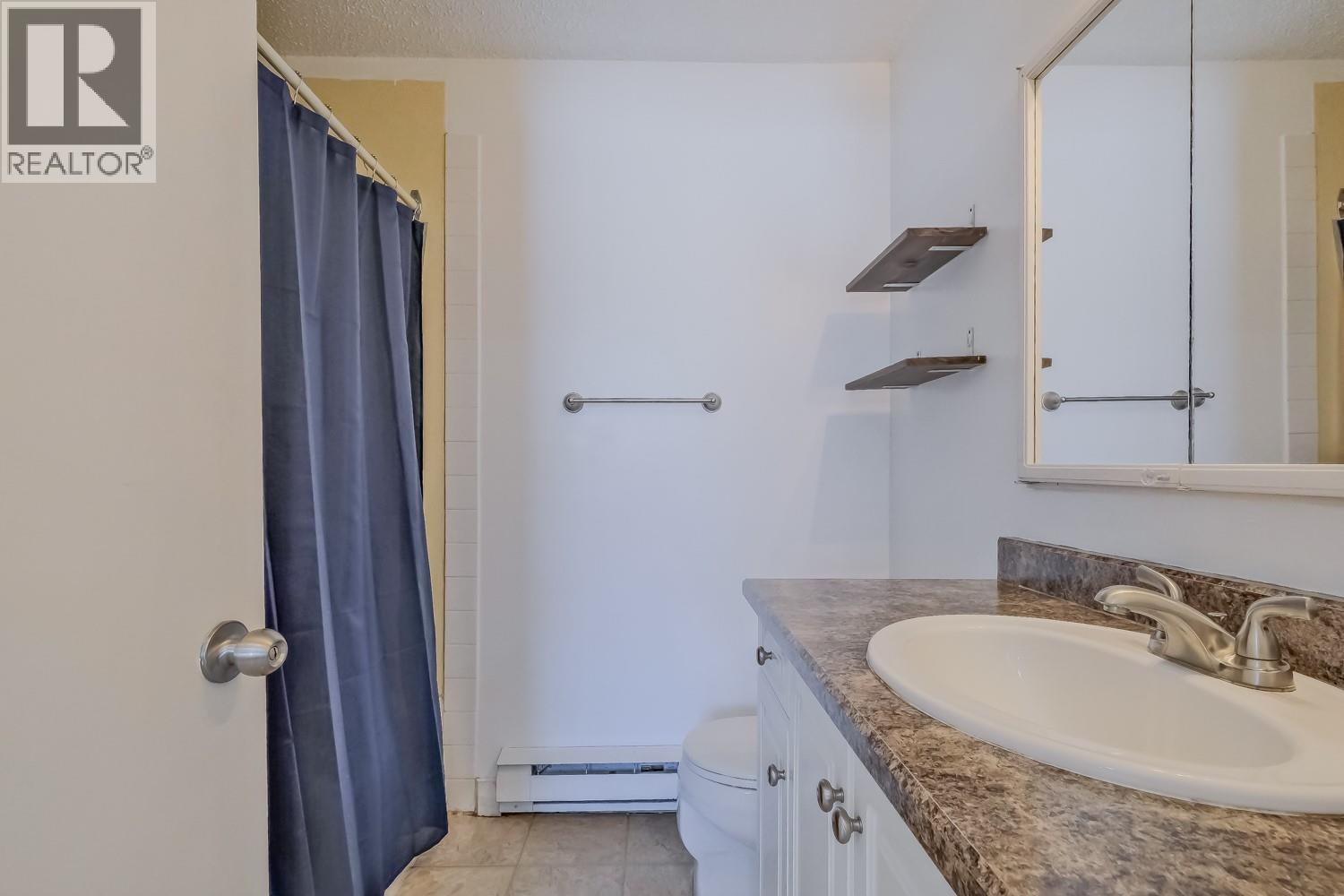 1658 Lynrick Road, Kelowna, British Columbia  V1P 1E8 - Photo 13 - 10385285
