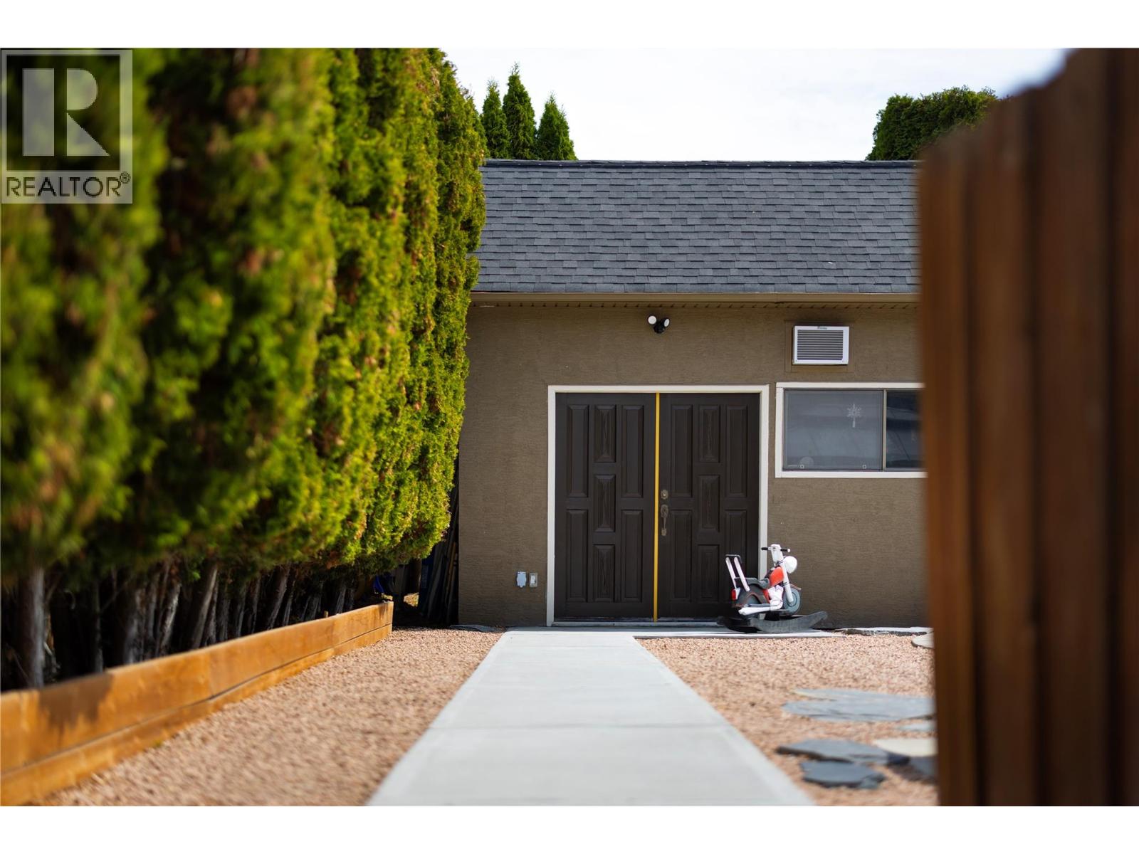 315 Stetson Street, Kelowna, British Columbia  V1X 5K3 - Photo 28 - 10384355