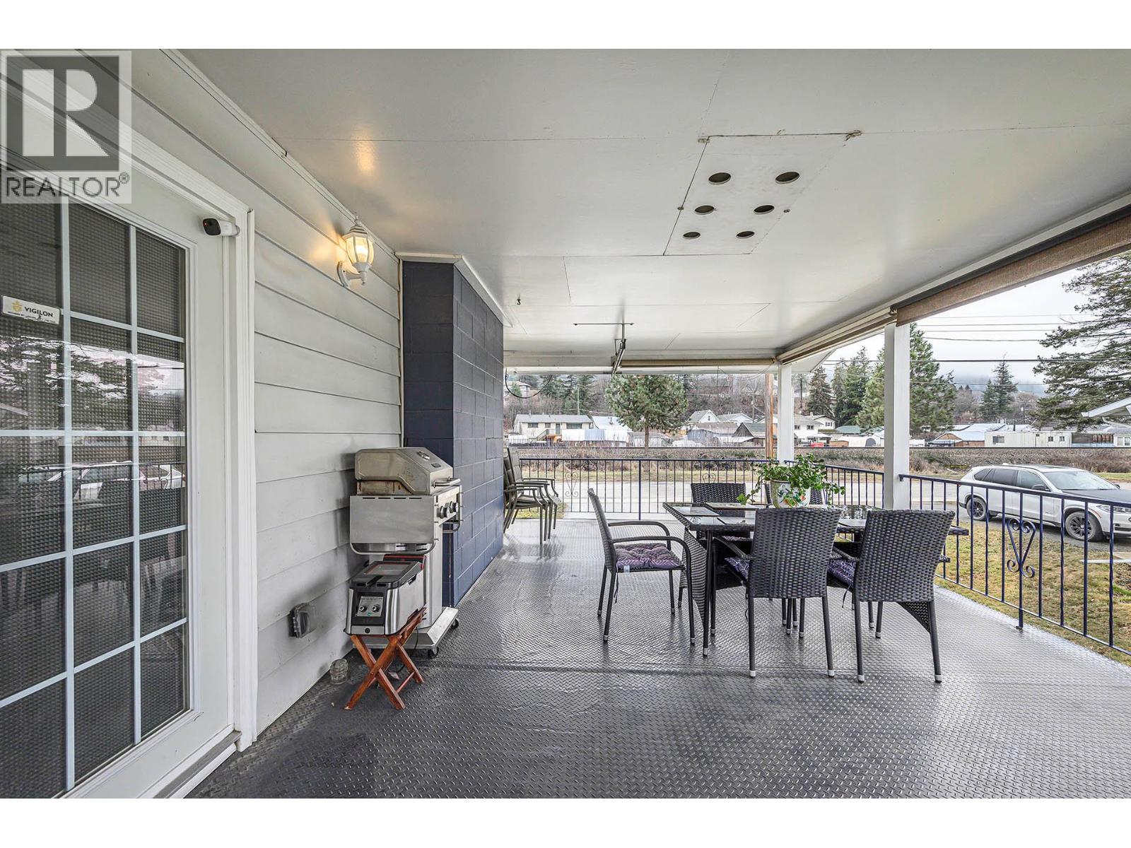 1018 Second Avenue, Chase, British Columbia  V0E 1M0 - Photo 12 - 10385481