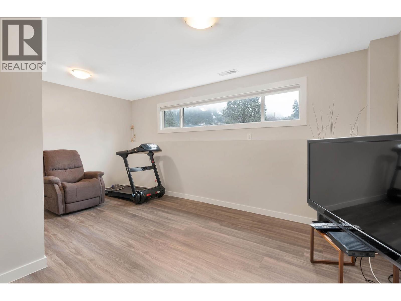 1018 Second Avenue, Chase, British Columbia  V0E 1M0 - Photo 29 - 10385481