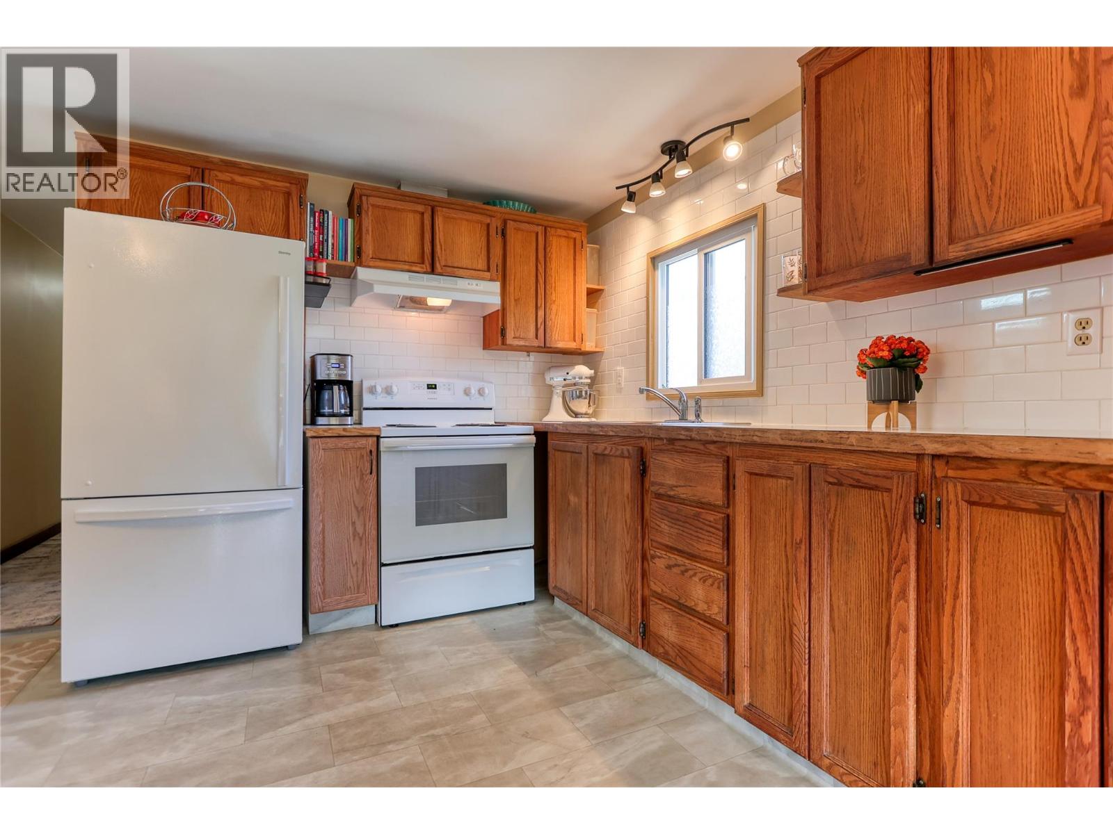 1554 Granite Road Unit# 39, Nelson, British Columbia  V1L 6P1 - Photo 7 - 10384735