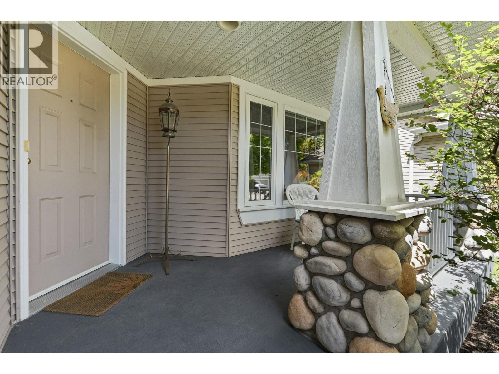 105-2220 Shannon Ridge Drive Unit# 105 Lot# 3, West Kelowna, British Columbia  V4T 2T6 - Photo 4 - 10384721