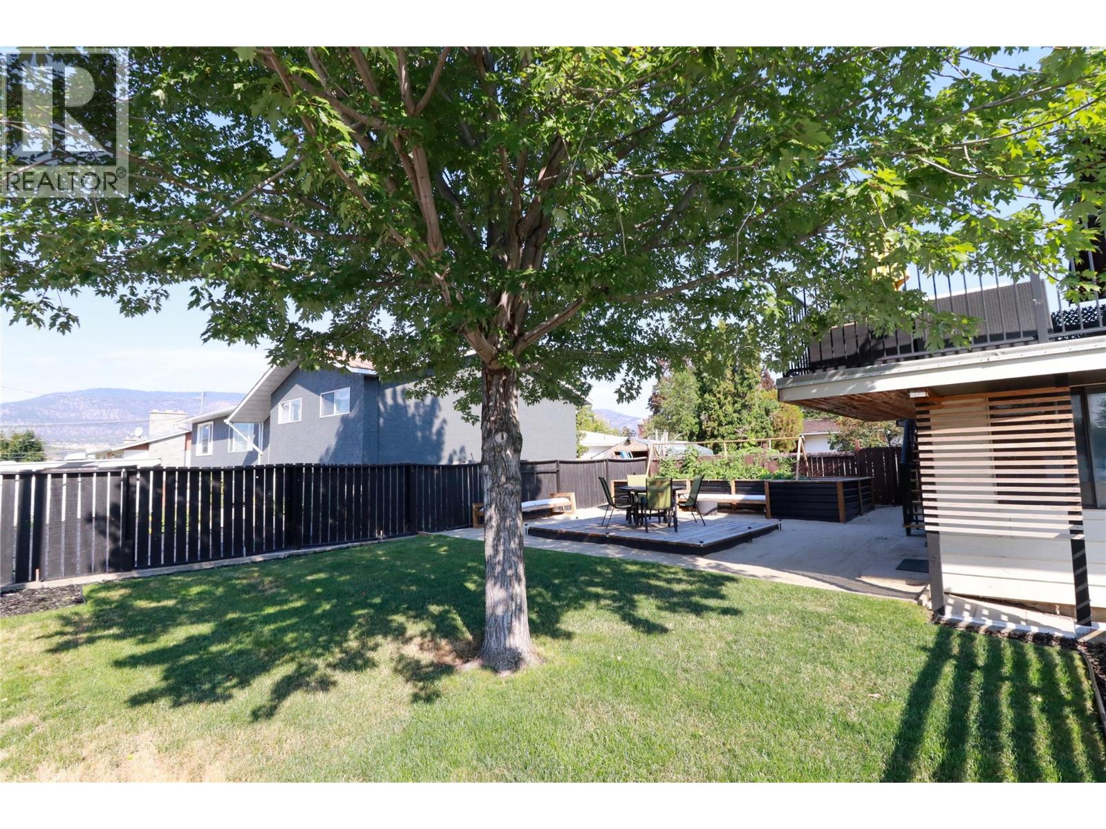 115 Phoenix Avenue, Penticton, British Columbia  V2A 2Z6 - Photo 3 - 10385430