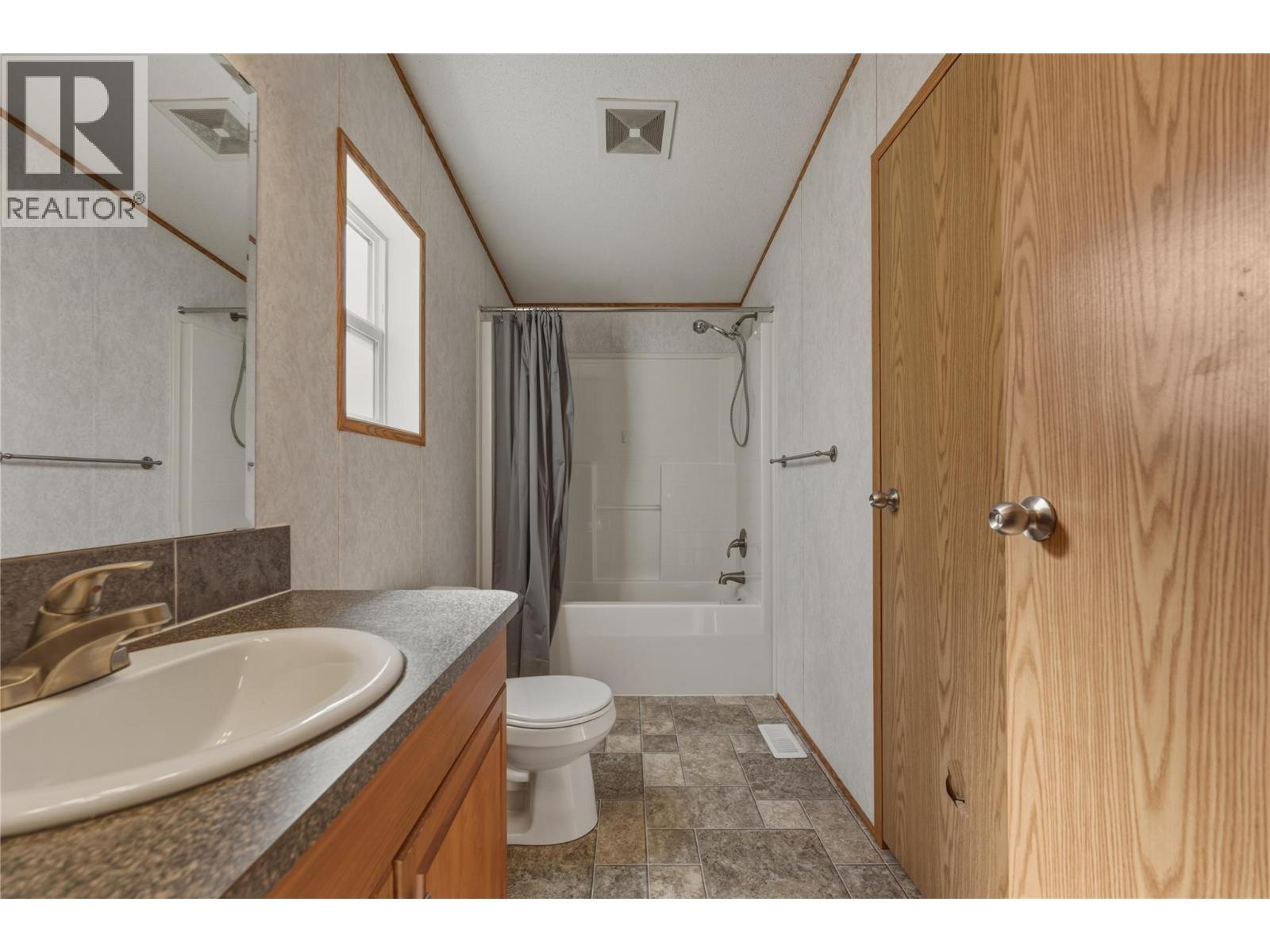 2554 Willow Park Road, Vernon, British Columbia  V1H 1M4 - Photo 20 - 10385266