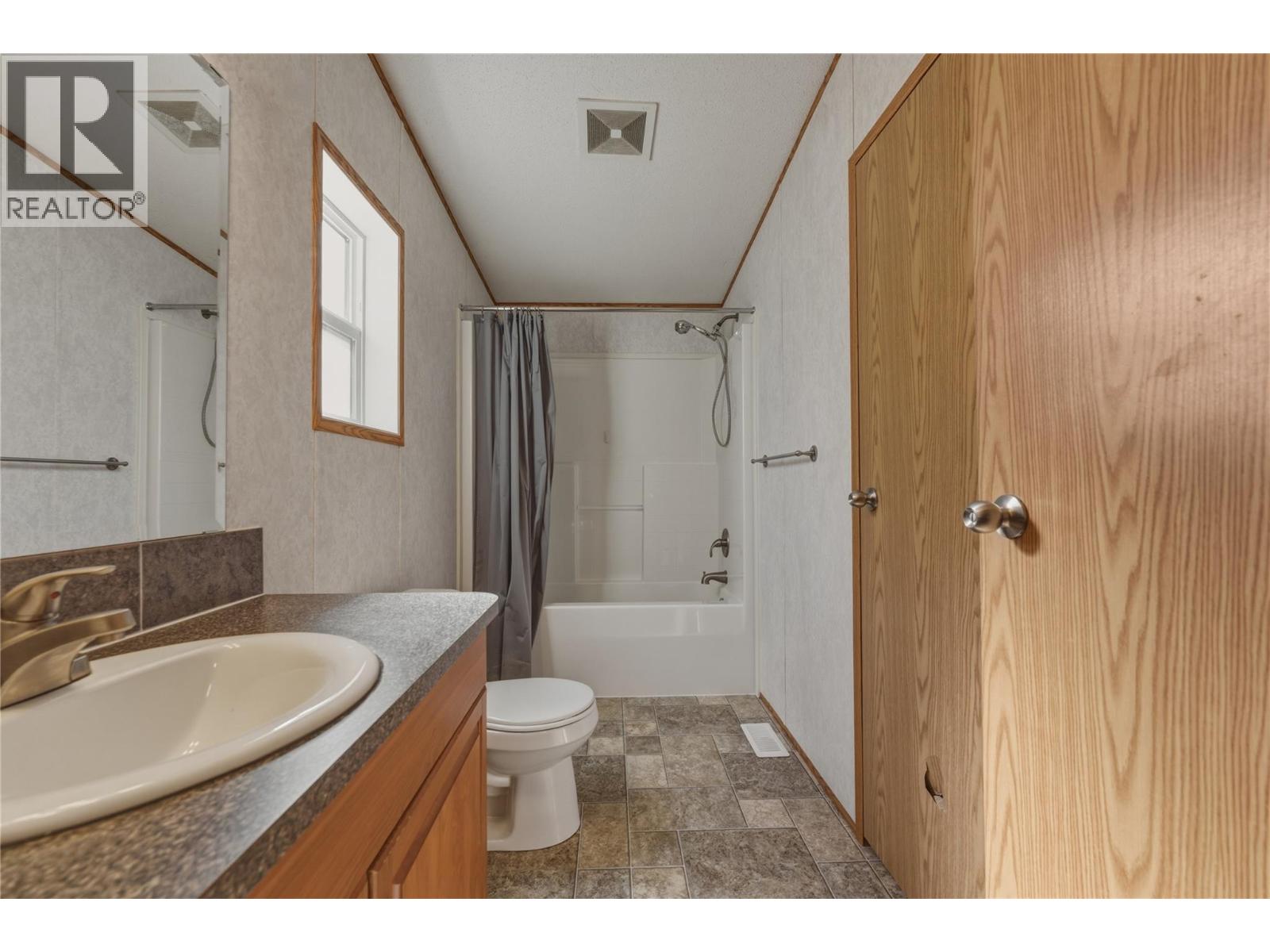 2554 Willow Park Road, Vernon, British Columbia  V1H 1M4 - Photo 21 - 10385266