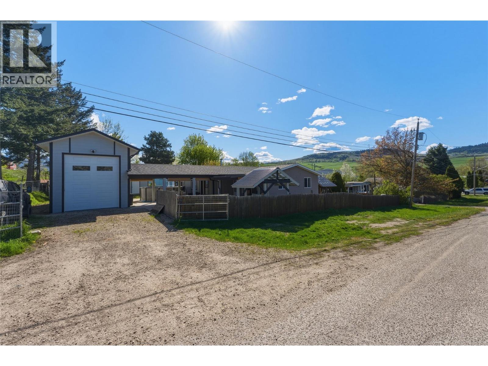 2554 Willow Park Road, Vernon, British Columbia  V1H 1M4 - Photo 32 - 10385266