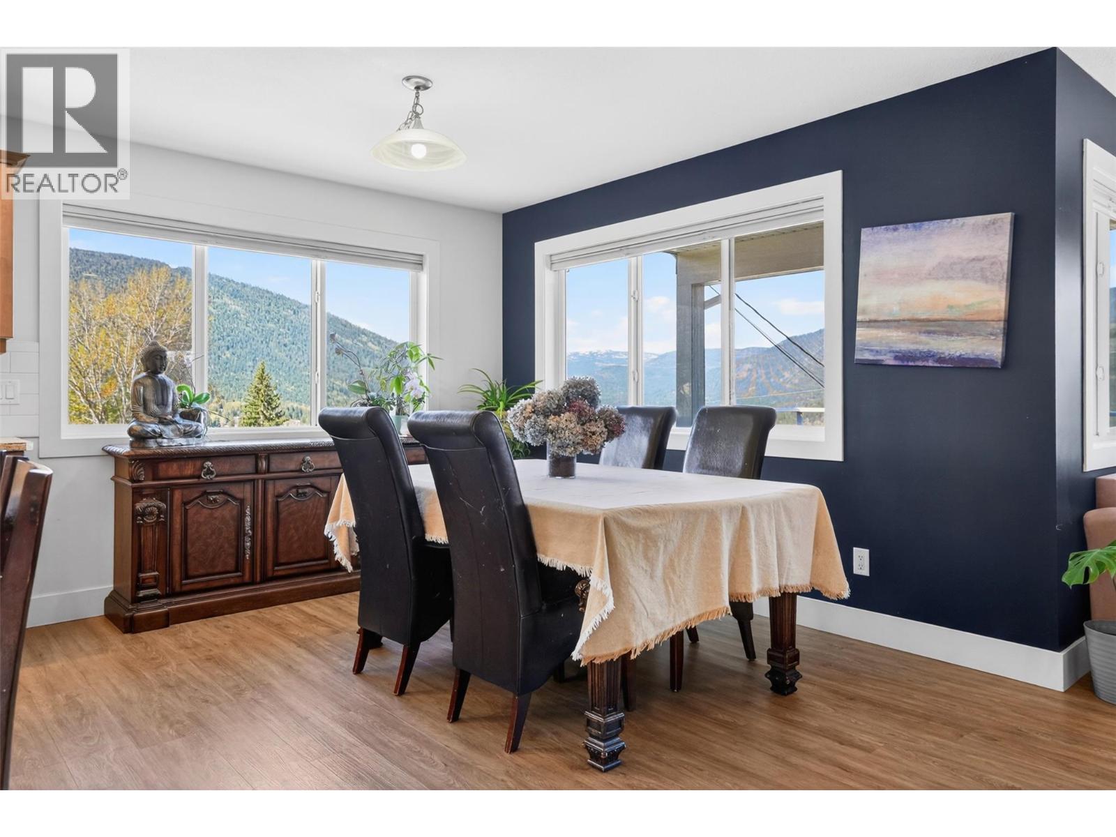 702 Richards Street, Nelson, British Columbia  V1L 5K6 - Photo 19 - 10385251