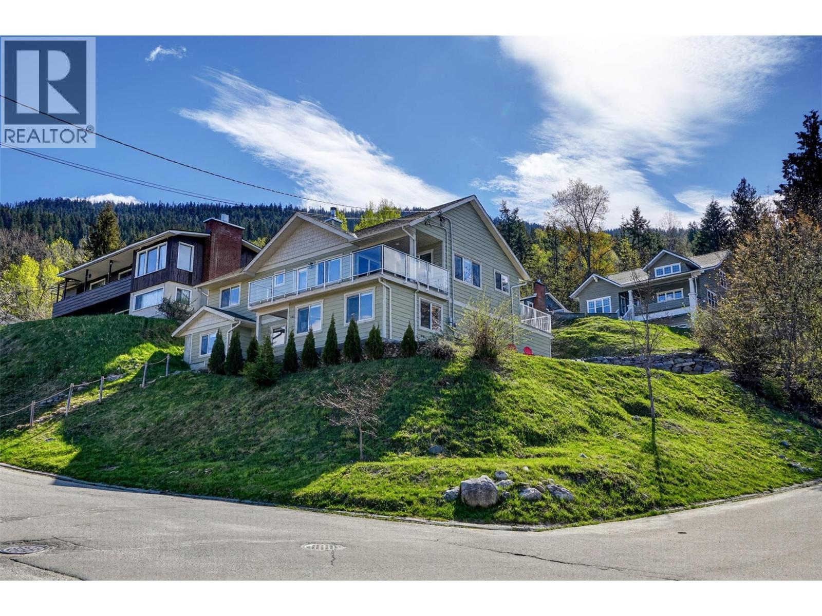702 Richards Street, Nelson, British Columbia  V1L 5K6 - Photo 60 - 10385251