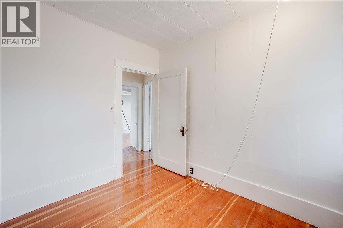 1004 Stanley Street, Nelson, British Columbia  V1L 1P2 - Photo 37 - 10385091