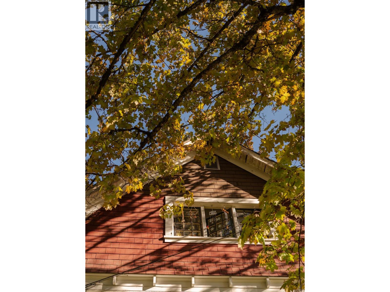 1004 Stanley Street, Nelson, British Columbia  V1L 1P2 - Photo 49 - 10385091