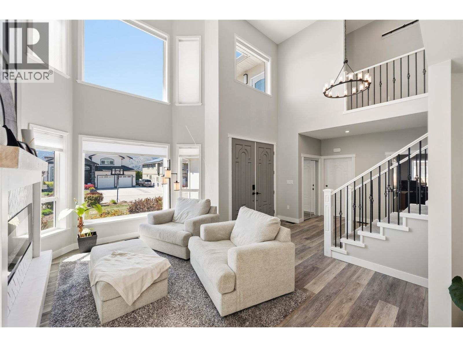 2381 Wiltse Drive, Penticton, British Columbia  V2A 7X7 - Photo 13 - 10385414