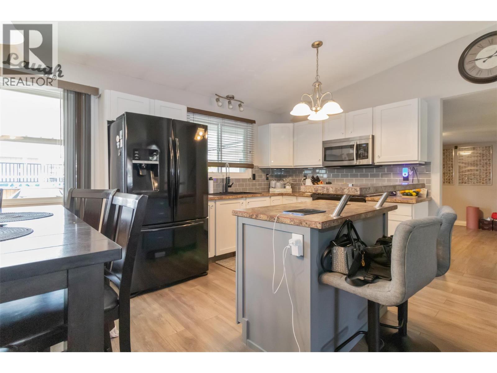 430 Dougall Road N, Kelowna, British Columbia  V1X 3K7 - Photo 9 - 10385257