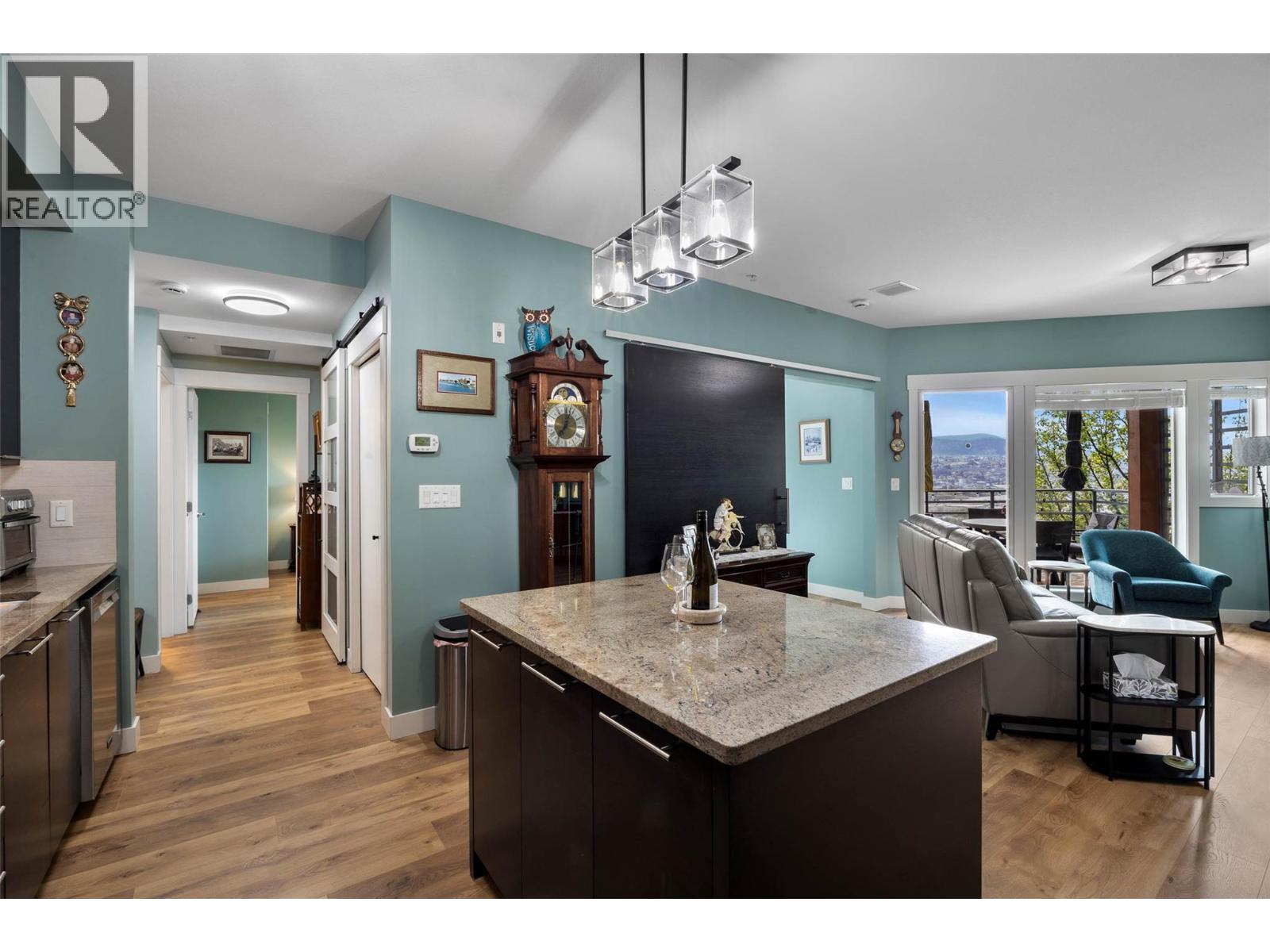 1000 Talasa Way Unit# 1301, Kamloops, British Columbia  V2H 0C2 - Photo 5 - 10384964