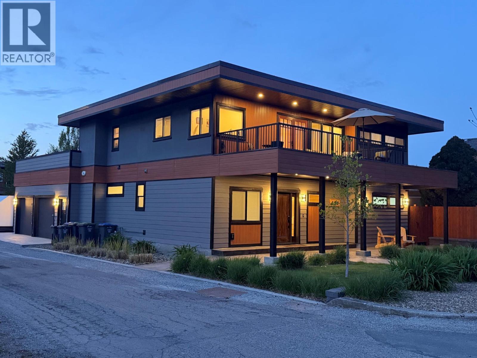 338 Burne Avenue, Kelowna, British Columbia  V1Y 5P1 - Photo 2 - 10385397