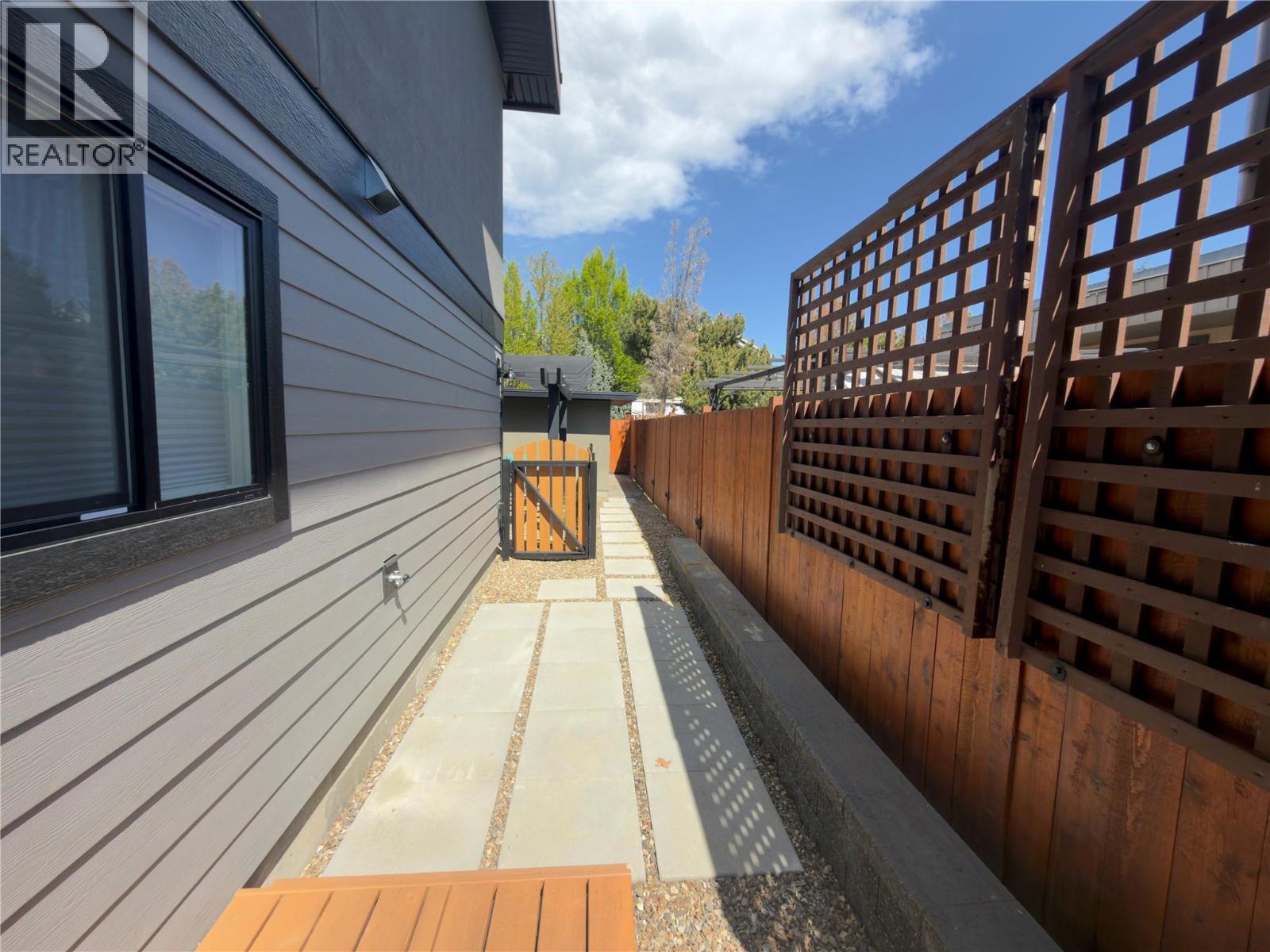338 Burne Avenue, Kelowna, British Columbia  V1Y 5P1 - Photo 70 - 10385397