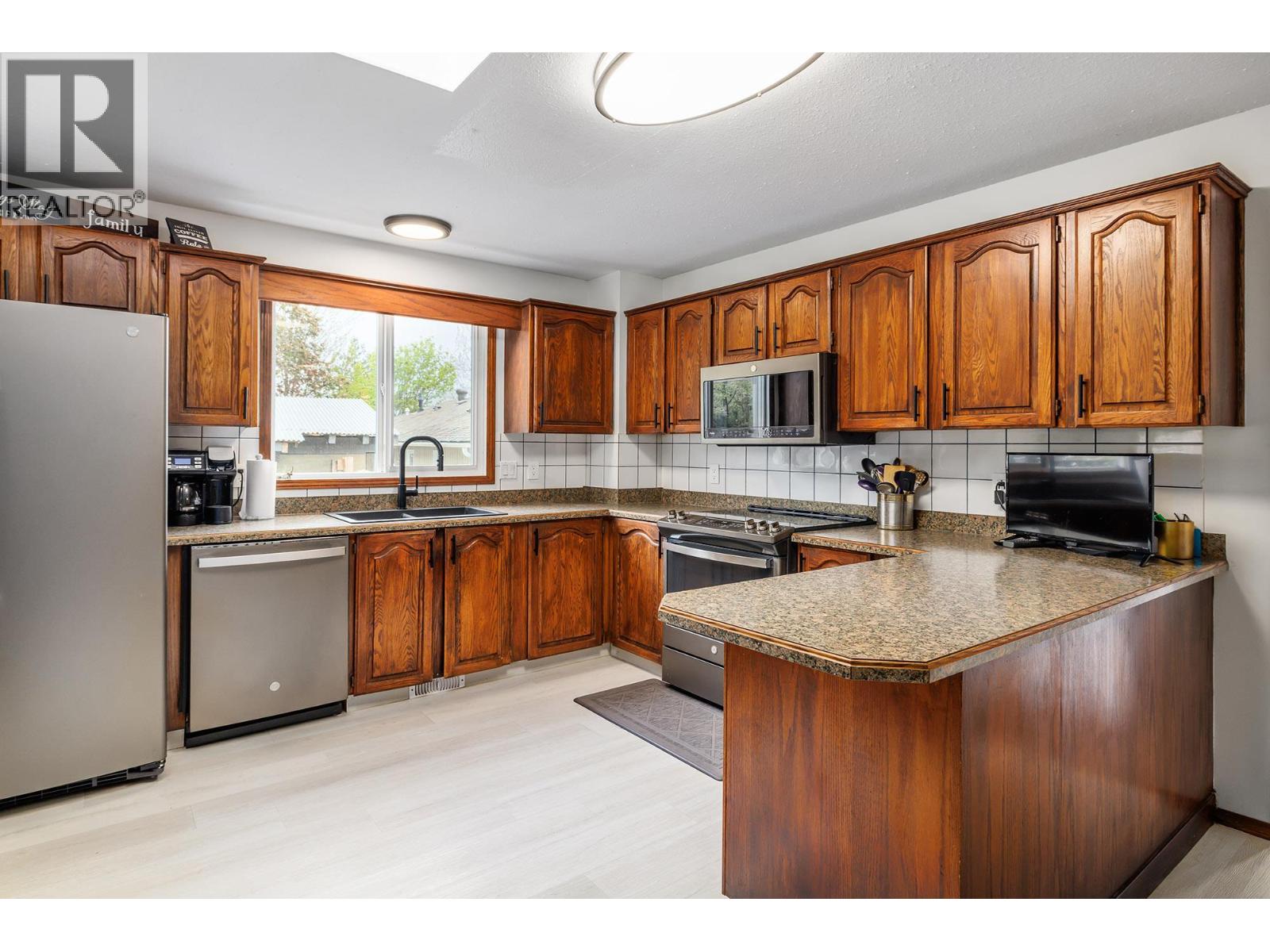 3944 Trepanier Heights Avenue, Peachland, British Columbia  V0H 1X2 - Photo 9 - 10385159