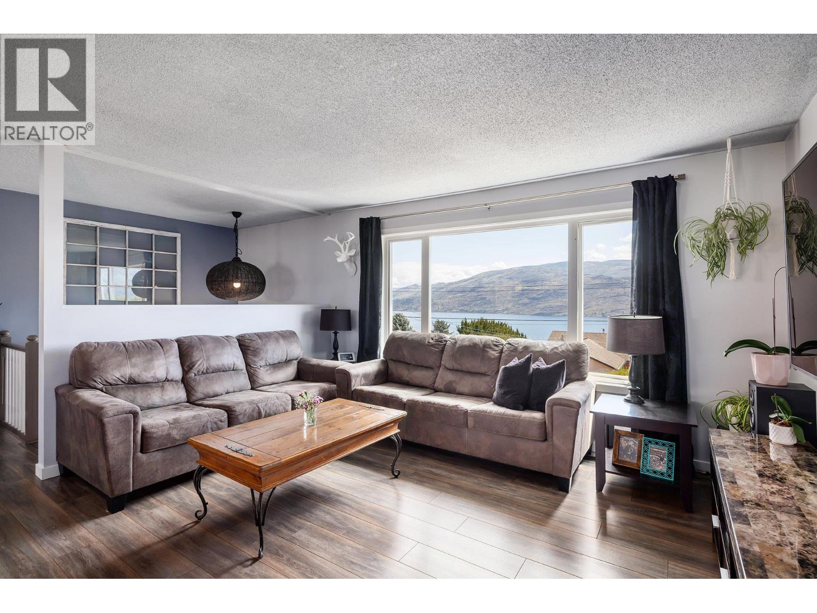 6132 Wilson Road, Peachland, British Columbia  V0H 1X7 - Photo 5 - 10385149