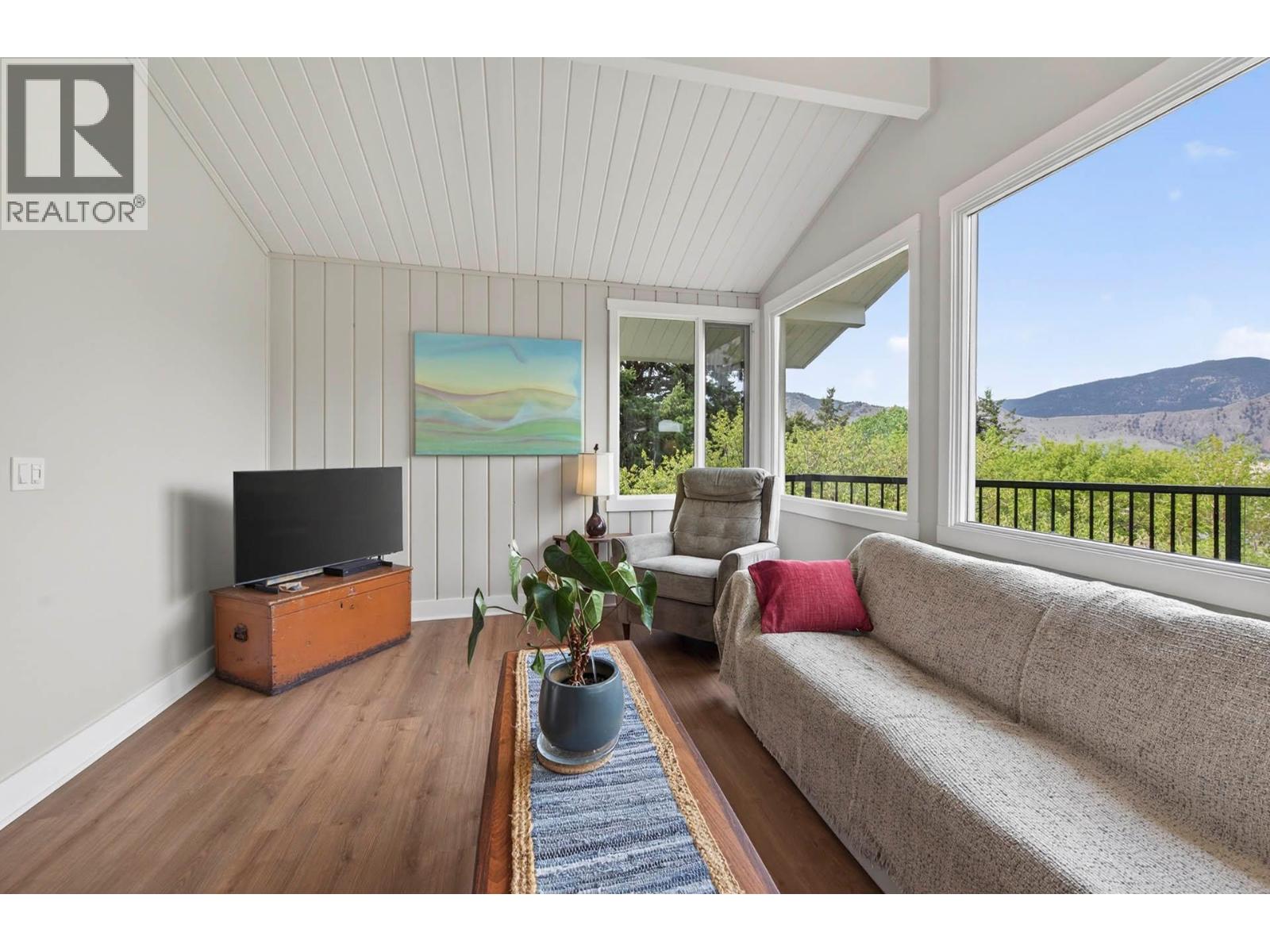 1052 Todd Road, Kamloops, British Columbia  V2C 5B2 - Photo 22 - 10385518