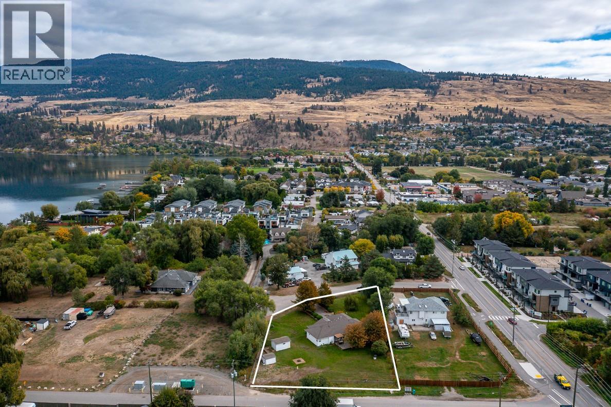 11530 Turtle Bay Court, Lake Country, British Columbia  V4V 1X9 - Photo 5 - 10385448