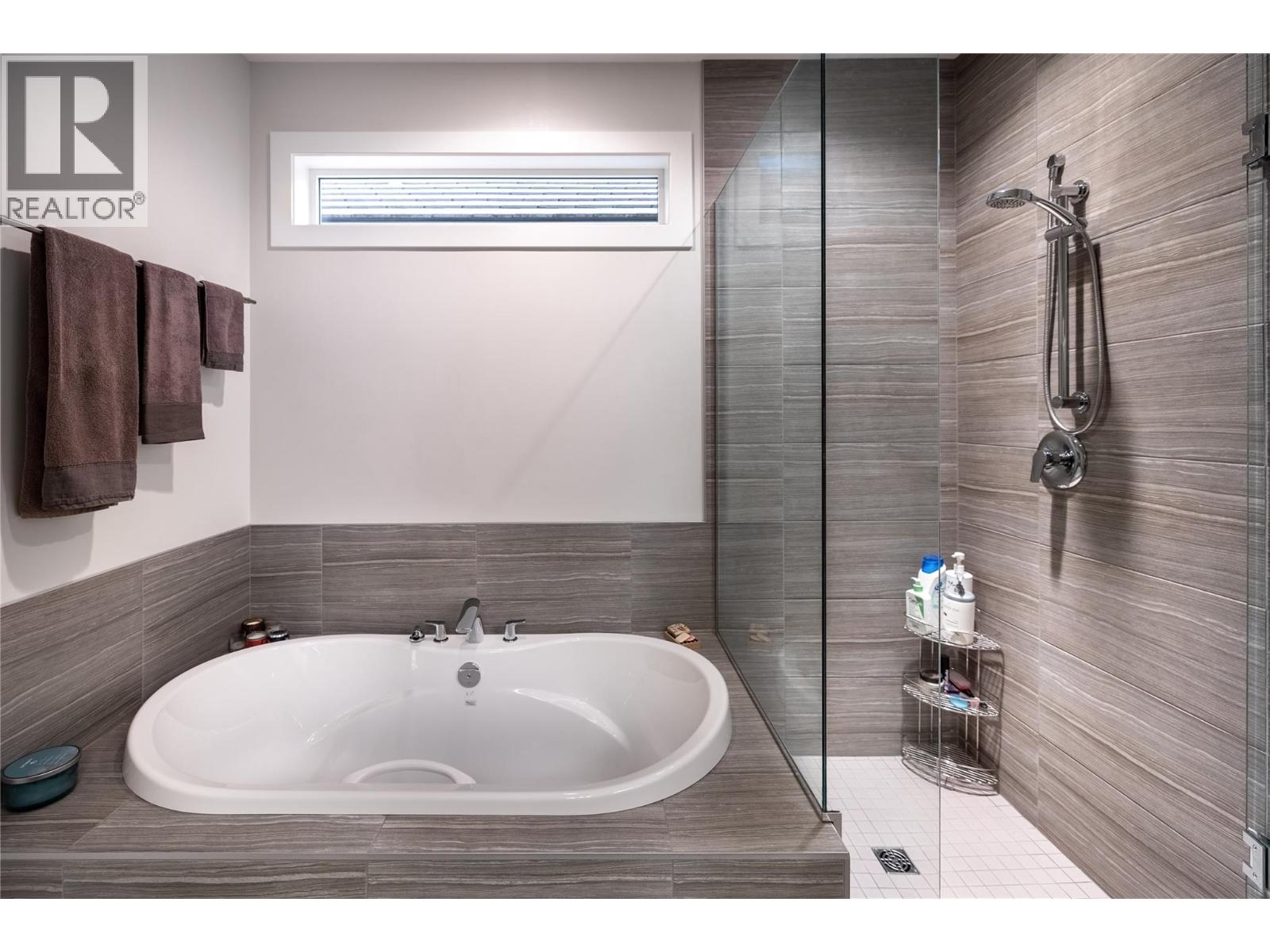 4450 Gordon Drive Unit# 114, Kelowna, British Columbia  V1W 1T1 - Photo 20 - 10385371