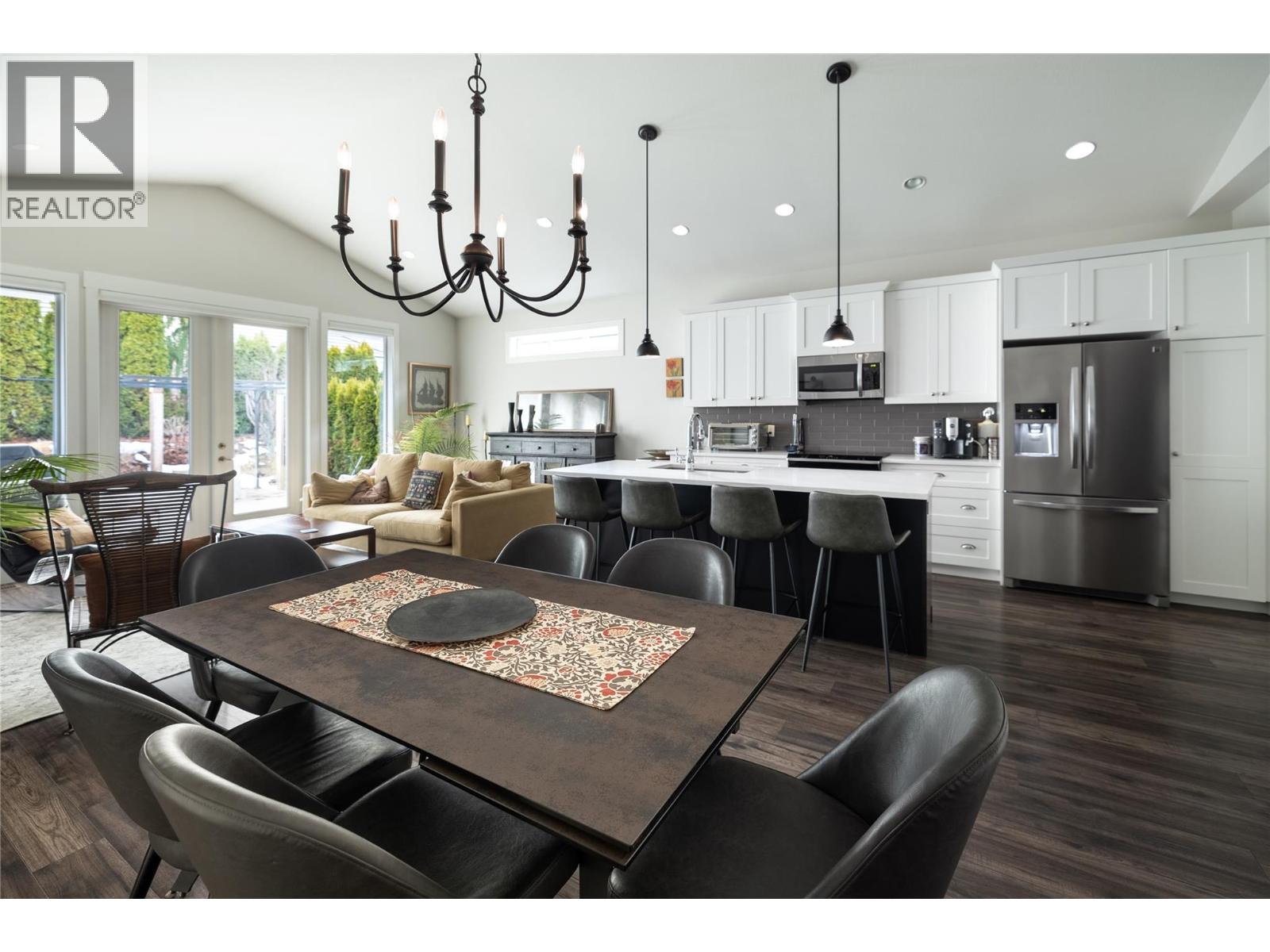 4450 Gordon Drive Unit# 114, Kelowna, British Columbia  V1W 1T1 - Photo 3 - 10385371