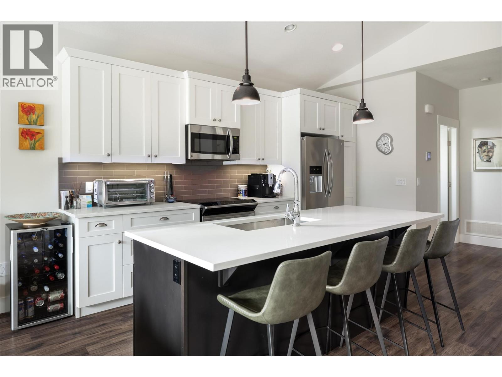 4450 Gordon Drive Unit# 114, Kelowna, British Columbia  V1W 1T1 - Photo 4 - 10385371