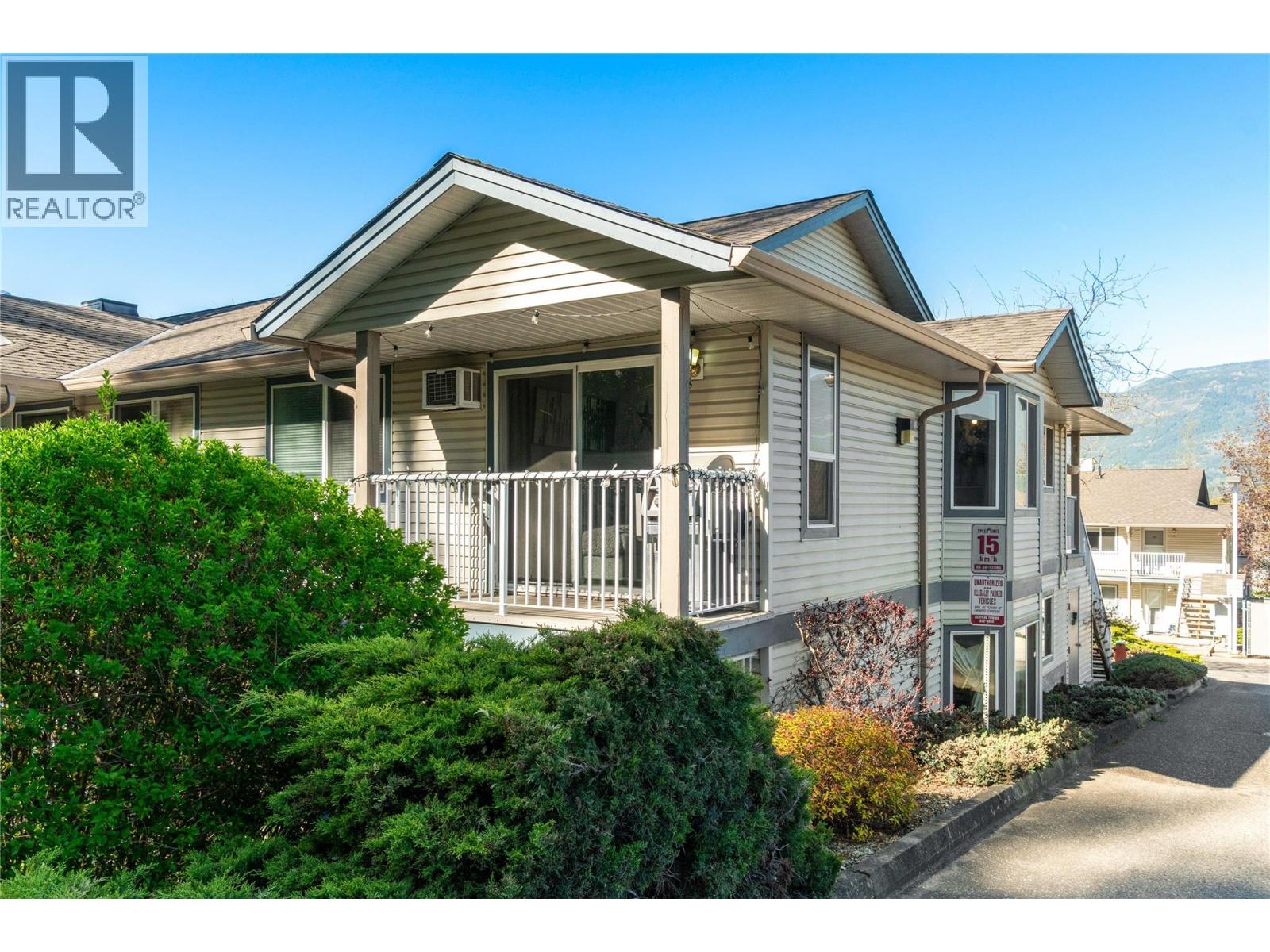 831 2 Street SE Unit# 201, salmon arm, British Columbia