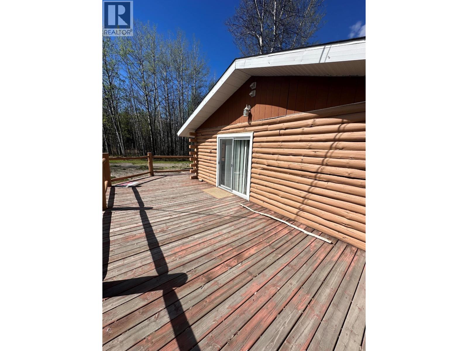 9308 West Middlemiss Road, Chetwynd, British Columbia  V0C 1J0 - Photo 13 - 10385568