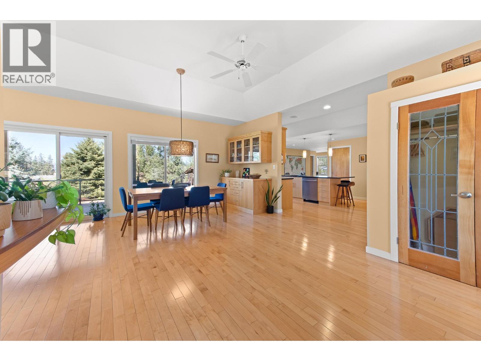 3990 June Springs Road, Kelowna, British Columbia  V1W 4E4 - Photo 10 - 10385494