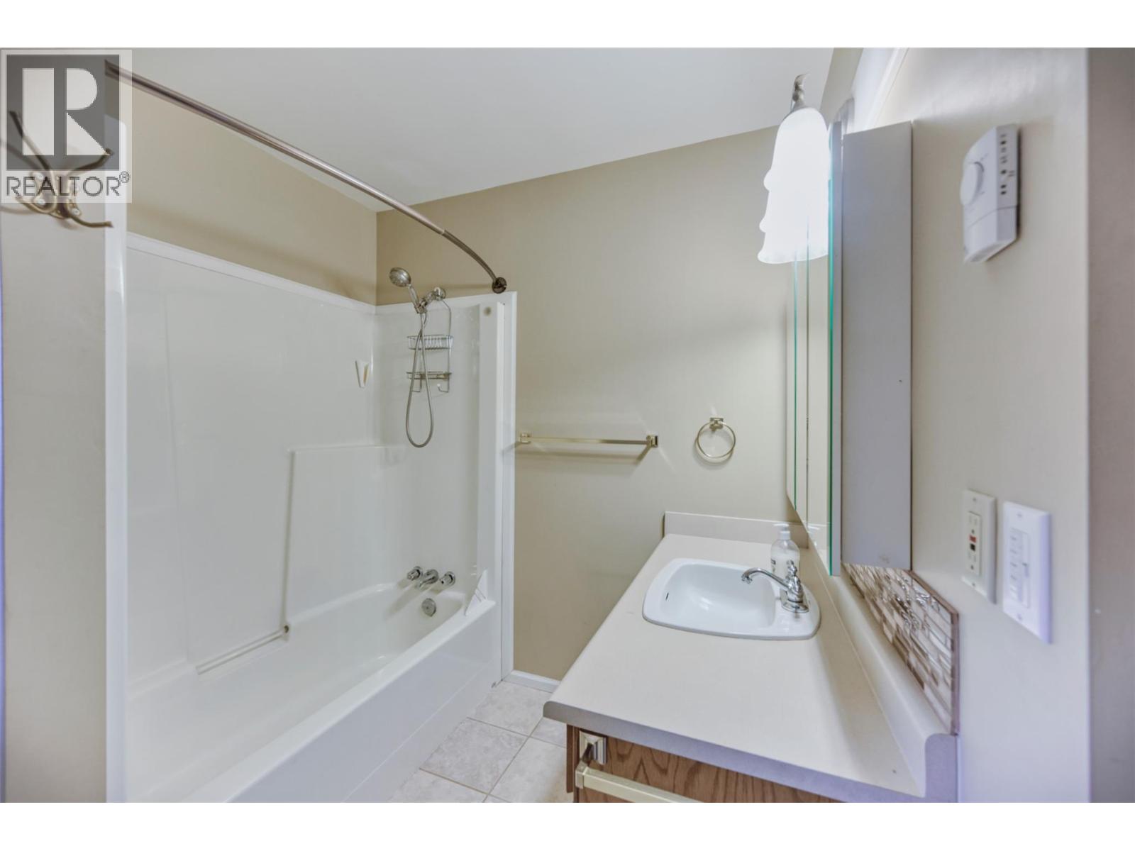 6050 Athelston-Hartford Road, Grand Forks, British Columbia  V0H 1H5 - Photo 13 - 10384333