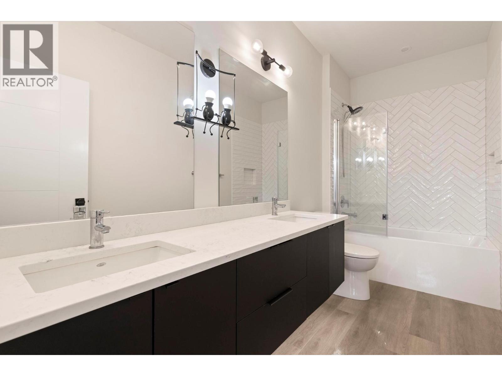 10245 Beacon Hill Drive, Lake Country, British Columbia  V4V 0A9 - Photo 32 - 10385508