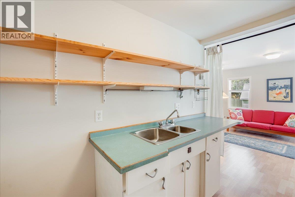 501 Arthur Street, Slocan, British Columbia  V0G 2C0 - Photo 24 - 10385478