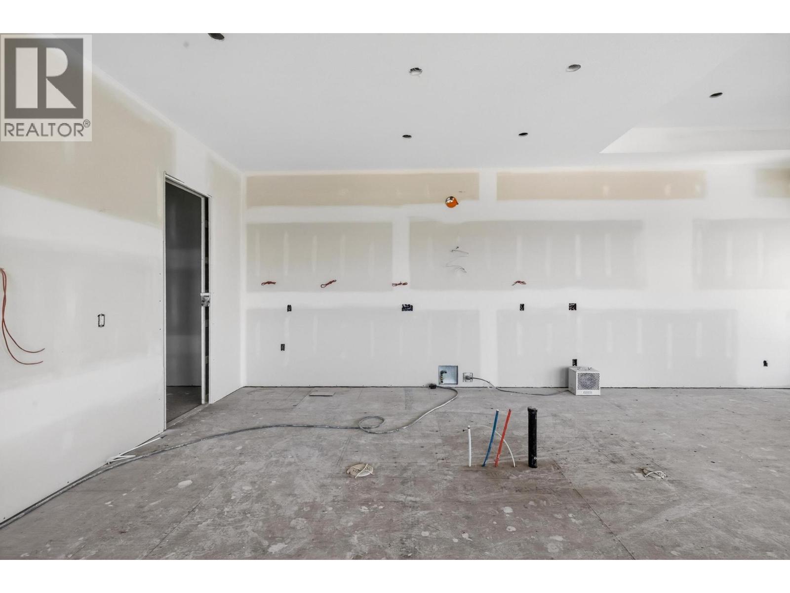 3276 Aspen Lane, Kelowna, British Columbia  V1V 0G8 - Photo 15 - 10385152