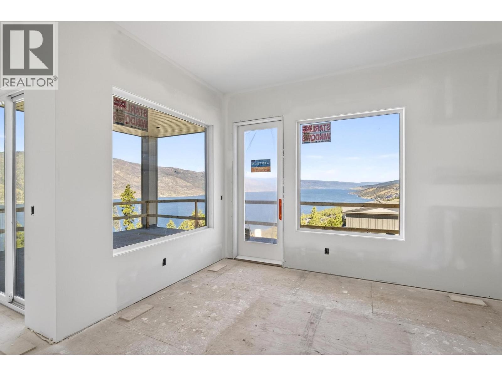 3276 Aspen Lane, Kelowna, British Columbia  V1V 0G8 - Photo 2 - 10385152