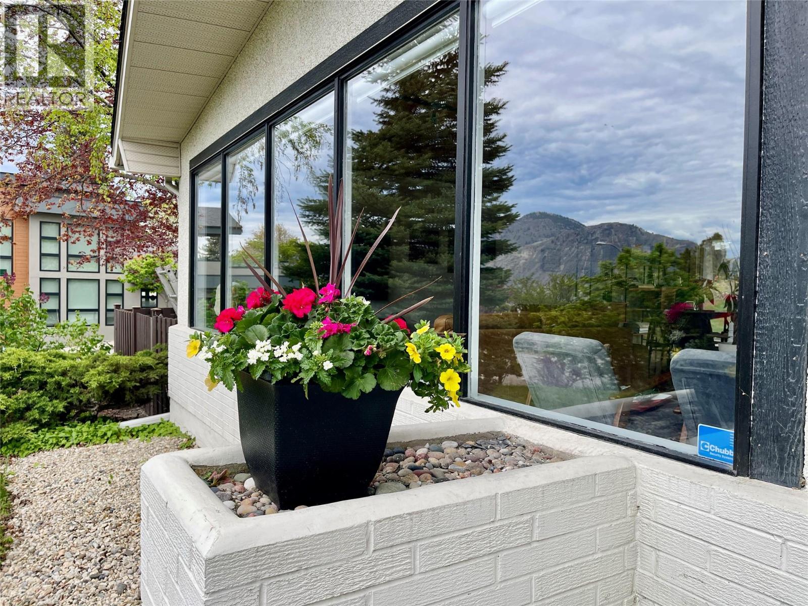 453 Battle Street W, Kamloops, British Columbia  V2C 1H3 - Photo 4 - 10385119