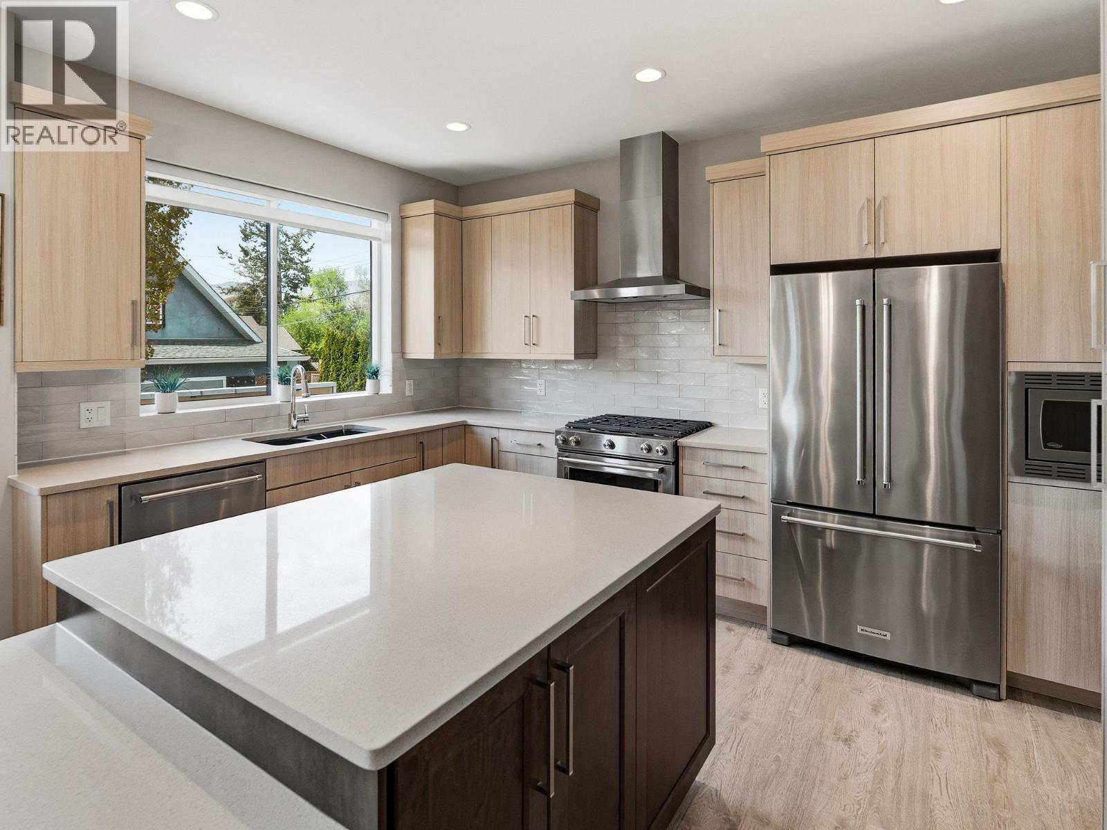 580 Patterson Avenue, Kelowna, British Columbia  V1Y 5C6 - Photo 7 - 10385074