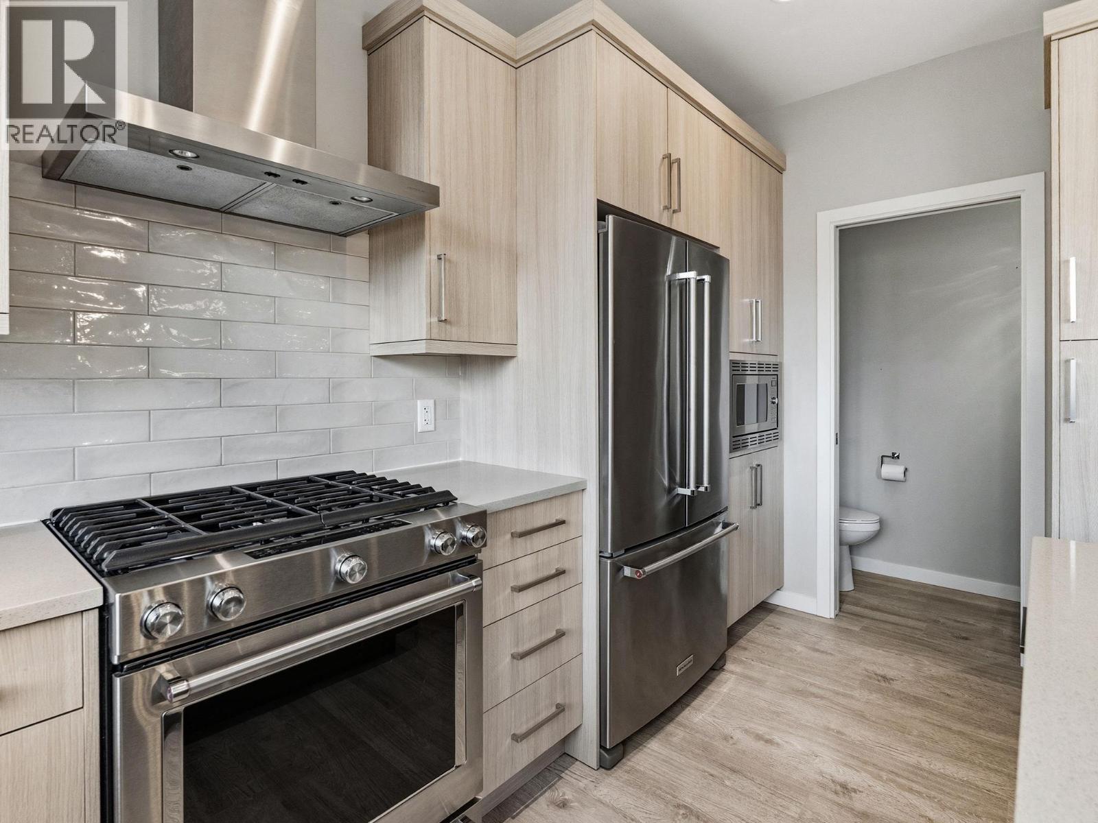 580 Patterson Avenue, Kelowna, British Columbia  V1Y 5C6 - Photo 9 - 10385074