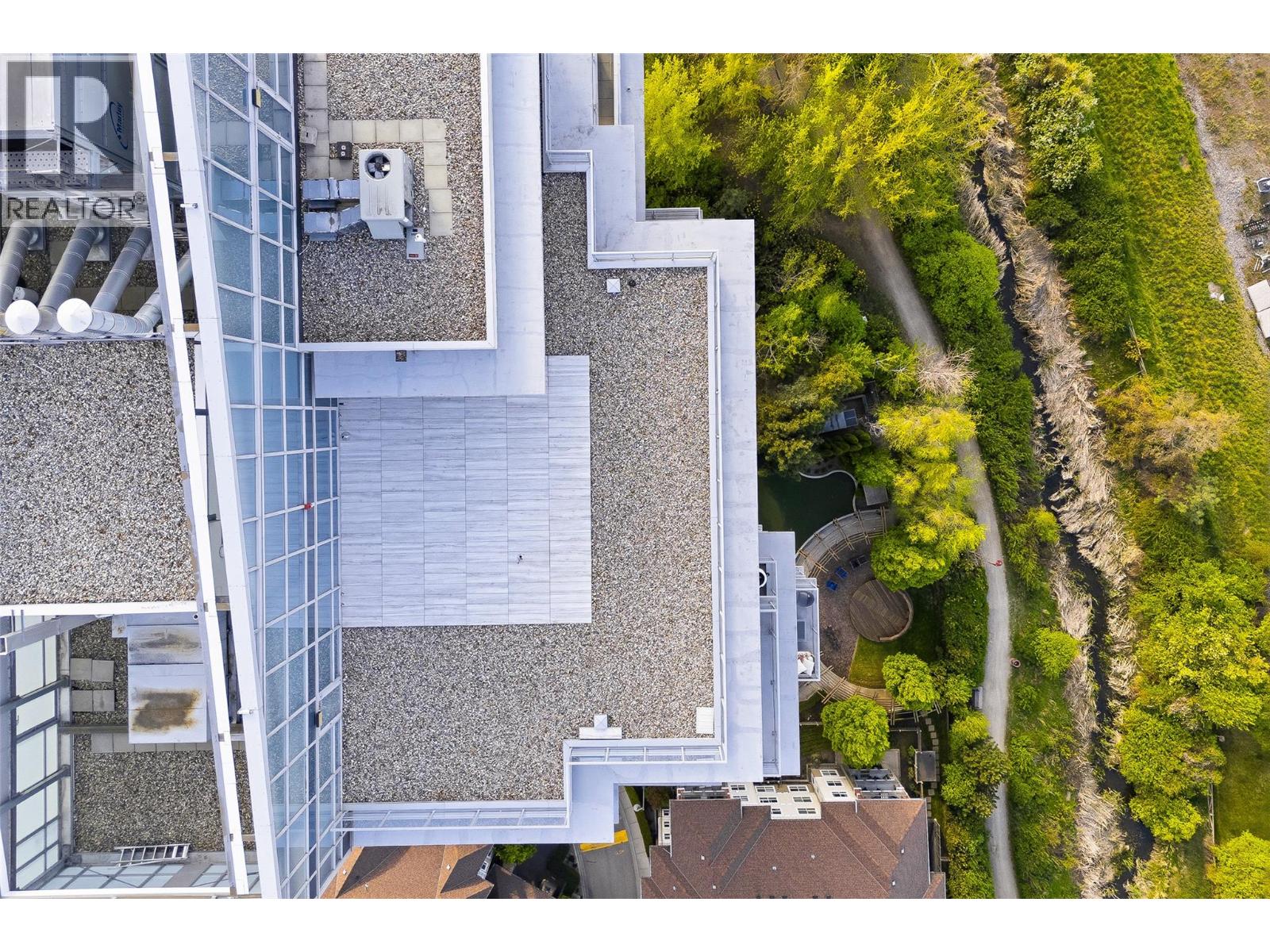 1075 Sunset Drive Unit# Ph1, Kelowna, British Columbia  V1Y 9Y9 - Photo 53 - 10382866