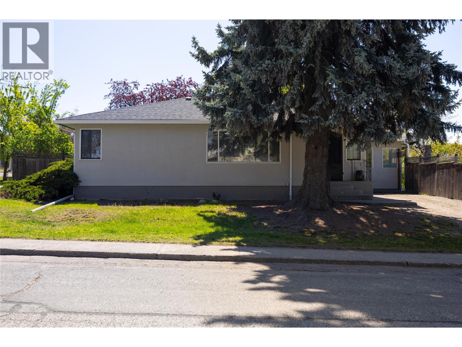 1900 37 Avenue, Vernon, British Columbia  V1T 2W8 - Photo 34 - 10385246