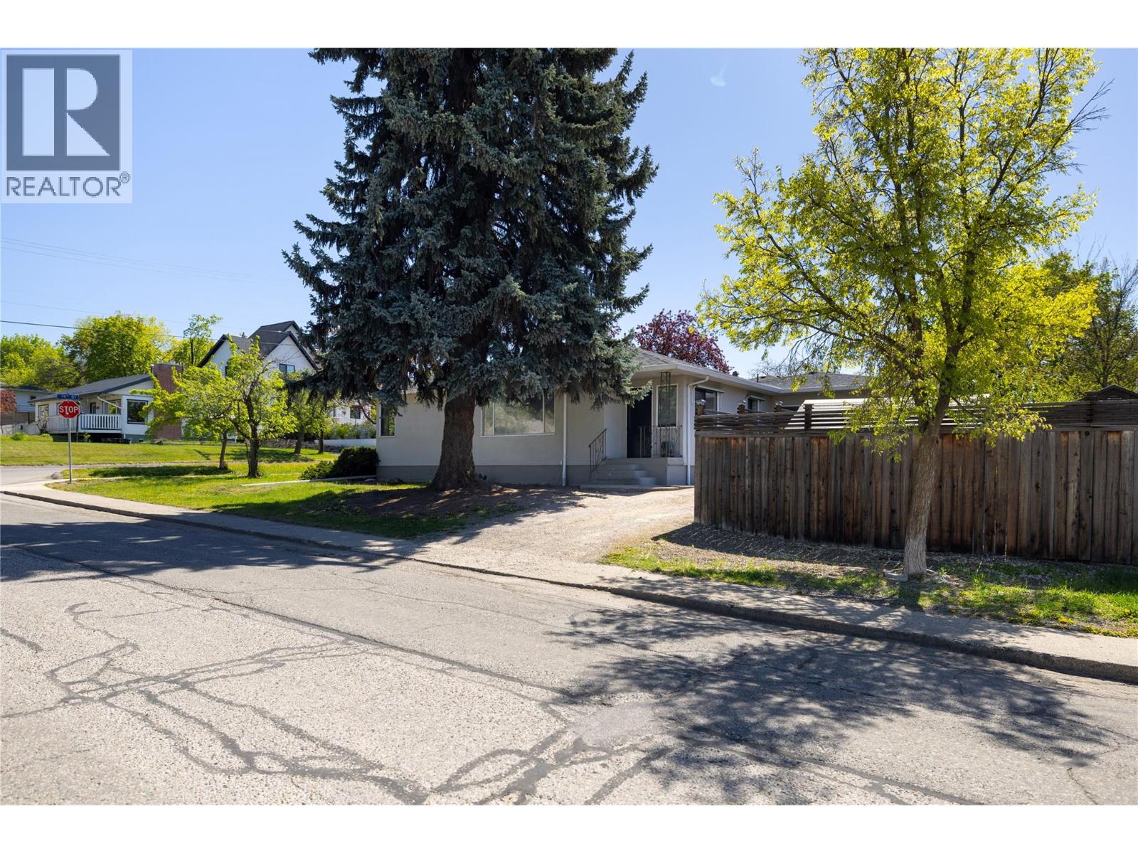 1900 37 Avenue, Vernon, British Columbia  V1T 2W8 - Photo 35 - 10385246