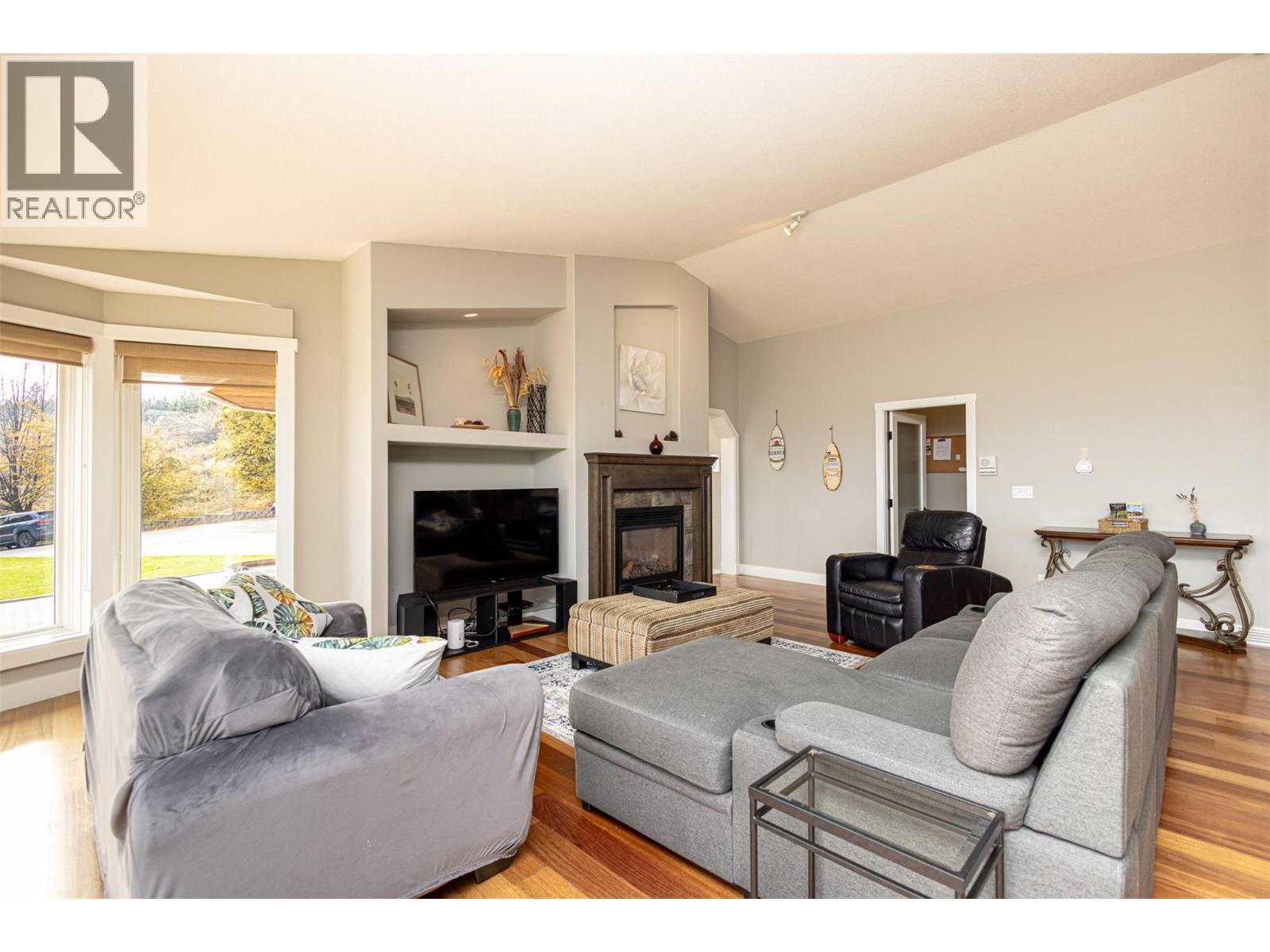 3510 Gates Road, West Kelowna, British Columbia  V4T 1A2 - Photo 3 - 10385589
