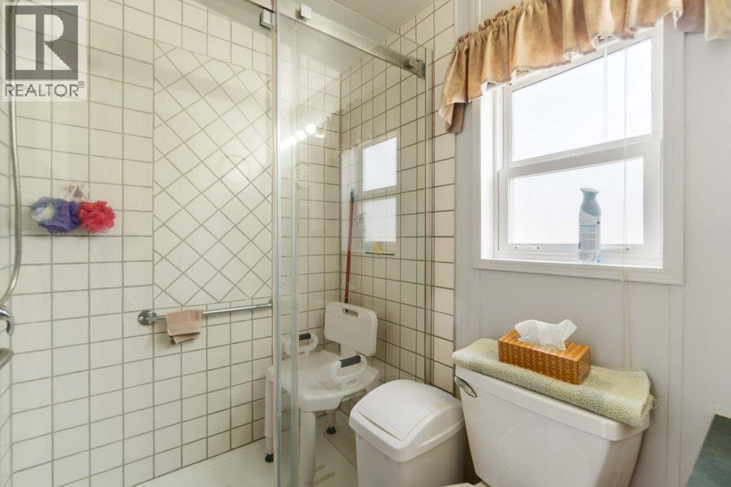 601 Beatty Avenue Nw Unit# 5, Salmon Arm, British Columbia  V1E 3J6 - Photo 24 - 10385429