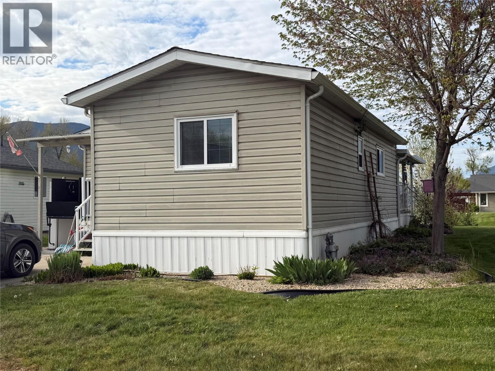 601 Beatty Avenue Nw Unit# 5, Salmon Arm, British Columbia  V1E 3J6 - Photo 4 - 10385429