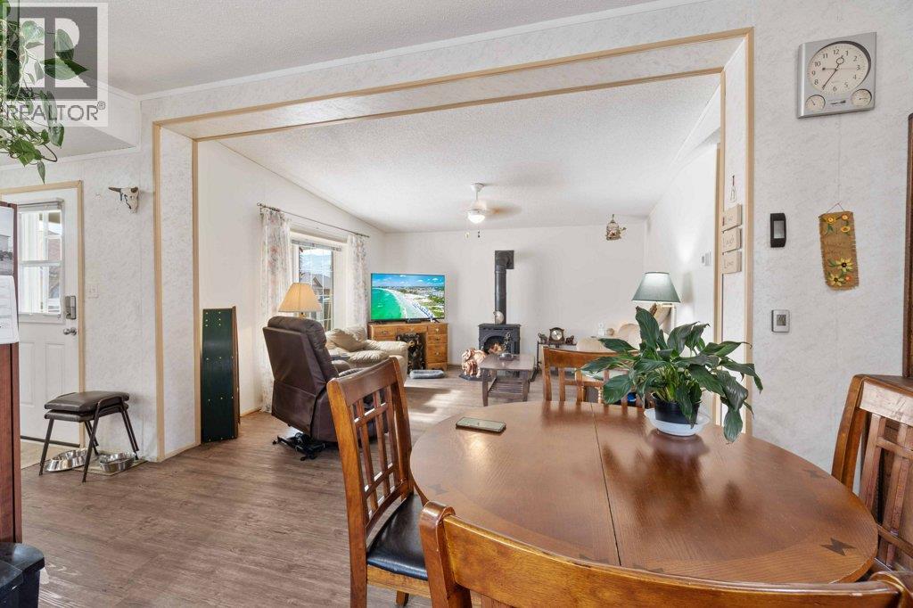 601 Beatty Avenue Nw Unit# 5, Salmon Arm, British Columbia  V1E 3J6 - Photo 7 - 10385429