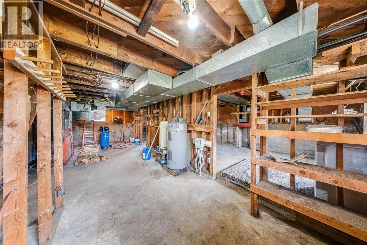 275 Faulkner Road, Fruitvale, British Columbia  V0G 1L0 - Photo 44 - 10385211
