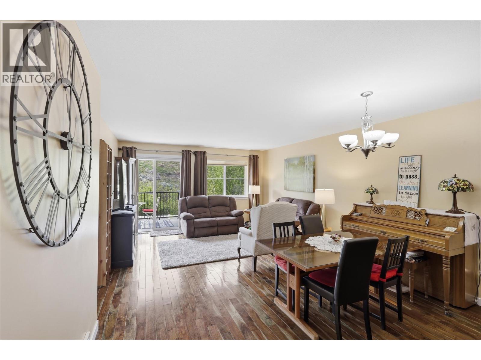 930 Stagecoach Drive Unit# 5, Kamloops, British Columbia  V2B 0A9 - Photo 4 - 10384961