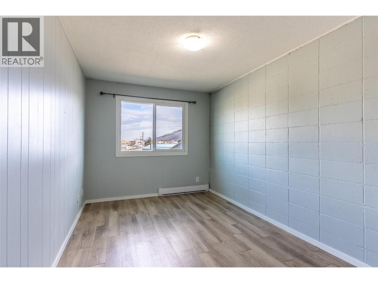 975 Tranquille Road, Kamloops, British Columbia  V2B 3J6 - Photo 4 - 10385613