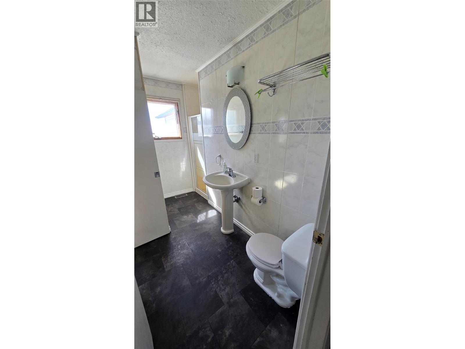8185 Stuckey Road, Dawson Creek, British Columbia  V0C 1T0 - Photo 3 - 10385607
